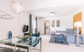 Seaview Luxurious Apartment Near Corfu Town By Konnect - Adults Only